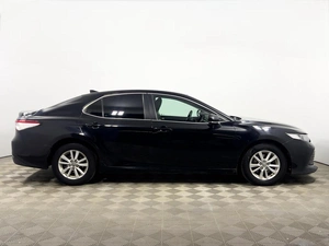 Седан Toyota Camry 2020 года, 1985900 рублей, Казань