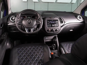 Внедорожник Renault Kaptur 2020 года, 1699000 рублей, Воронеж