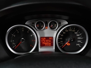 Хетчбэк Ford Focus 2010 года, 549000 рублей, Воронеж