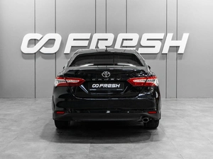 Седан Toyota Camry 2019 года, 2449000 рублей, Тюмень