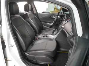 Хетчбэк Opel Astra 2011 года, 819000 рублей, Воронеж