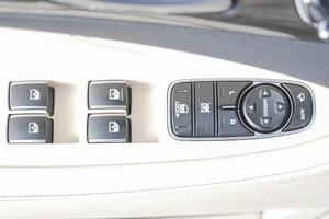 Седан Hyundai Equus 2013 года, 1669000 рублей, Кемерово
