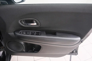 Внедорожник Honda Vezel 2017 года, 1599000 рублей, Красноярск