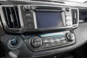 Внедорожник Toyota RAV4 2013 года, 1999000 рублей, Барнаул