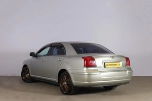 Седан Toyota Avensis 2005 года, 699000 рублей, Новосибирск