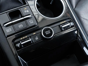 Седан Kia K5 2020 года, 2470000 рублей, Ставрополь