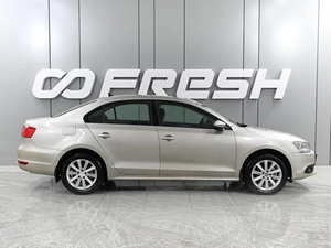 Седан Volkswagen Jetta 2012 года, 1299000 рублей, Аксай