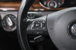 Седан Volkswagen Passat 2012 года, 1419000 рублей, Новокузнецк