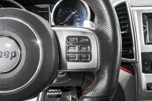 Внедорожник Jeep Grand Cherokee SRT 2012 года, 3049000 рублей, Барнаул