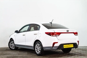 Седан Kia Rio 2019 года, 1199000 рублей, Сургут