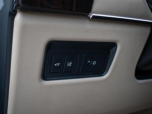 Внедорожник Land Rover Range Rover 2017 года, 5300000 рублей, Краснодар