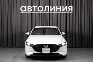 Хетчбэк Mazda 3 2019 года, 1599000 рублей, Красноярск