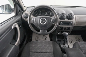 Хетчбэк Renault Sandero 2012 года, 689000 рублей, Красноярск