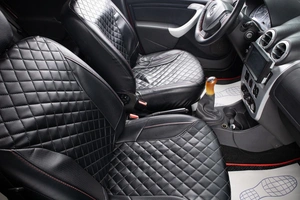 Хетчбэк Renault Sandero 2012 года, 819000 рублей, Оренбург