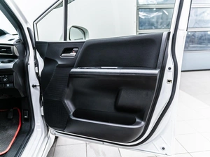 Минивэн Honda Freed 2013 года, 1199000 рублей, Красноярск