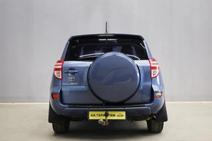 Внедорожник Toyota RAV4 2010 года, 1499000 рублей, Новосибирск