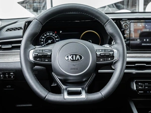 Седан Kia K5 2020 года, 3437000 рублей, Ставрополь