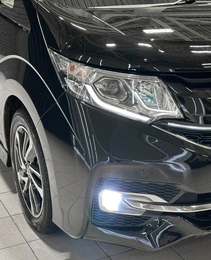 Минивэн Honda Stepwgn Spada 2015 года, 1947000 рублей, Красноярск