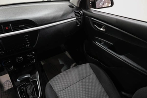Седан Kia Rio 2019 года, 1449000 рублей, Новокузнецк