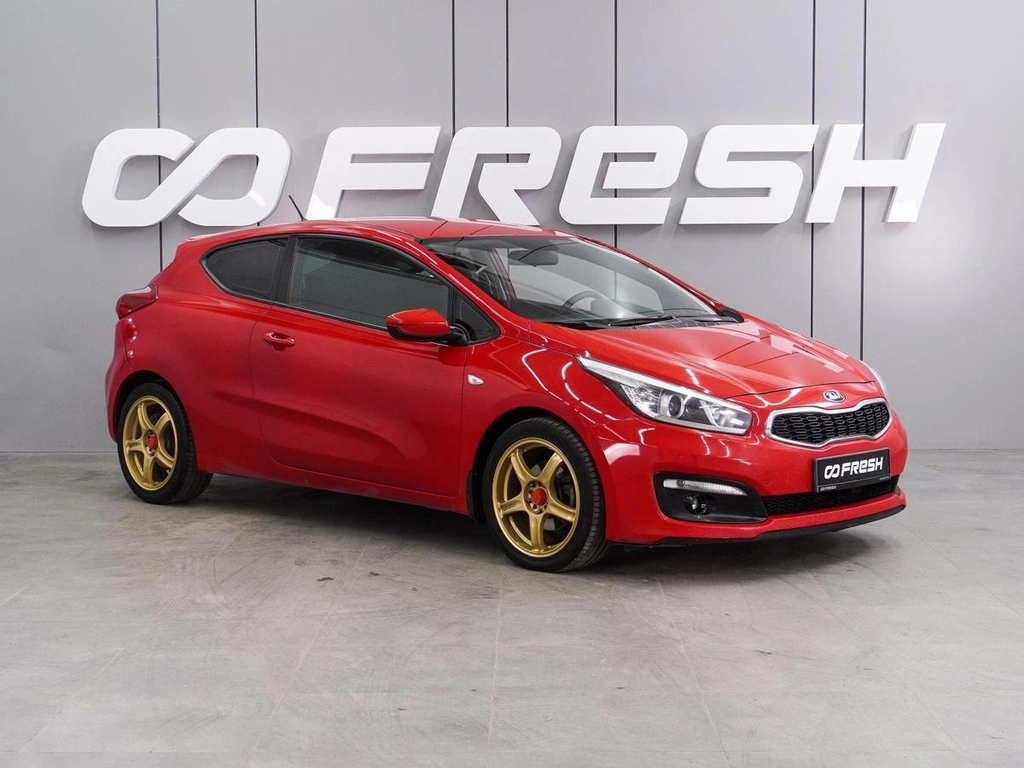 Хетчбэк Kia Ceed 2016 года, 999000 рублей, Воронеж