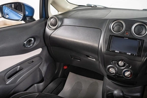 Хетчбэк Nissan Note 2018 года, 999000 рублей, Томск