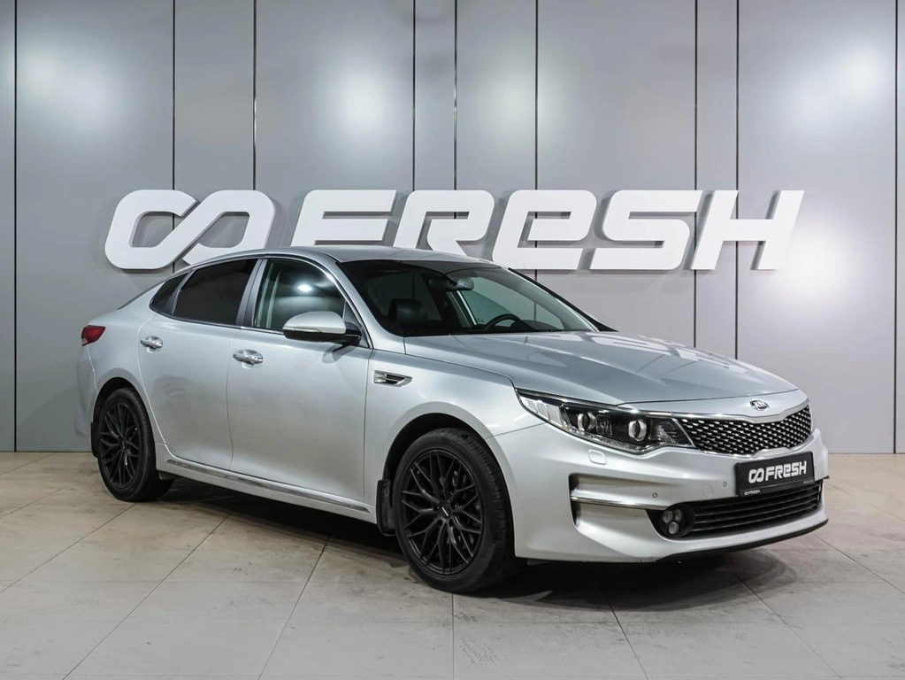 Седан Kia Optima 2017 года, 2019000 рублей, Воронеж