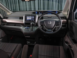 Минивэн Honda Freed 2017 года, 1679000 рублей, Тюмень