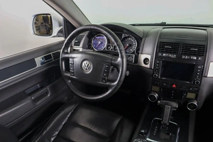 Внедорожник Volkswagen Touareg 2008 года, 1039000 рублей, Пермь