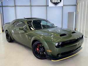 Купе Dodge Challenger SRT 2023 года, 15999999 рублей, Москва