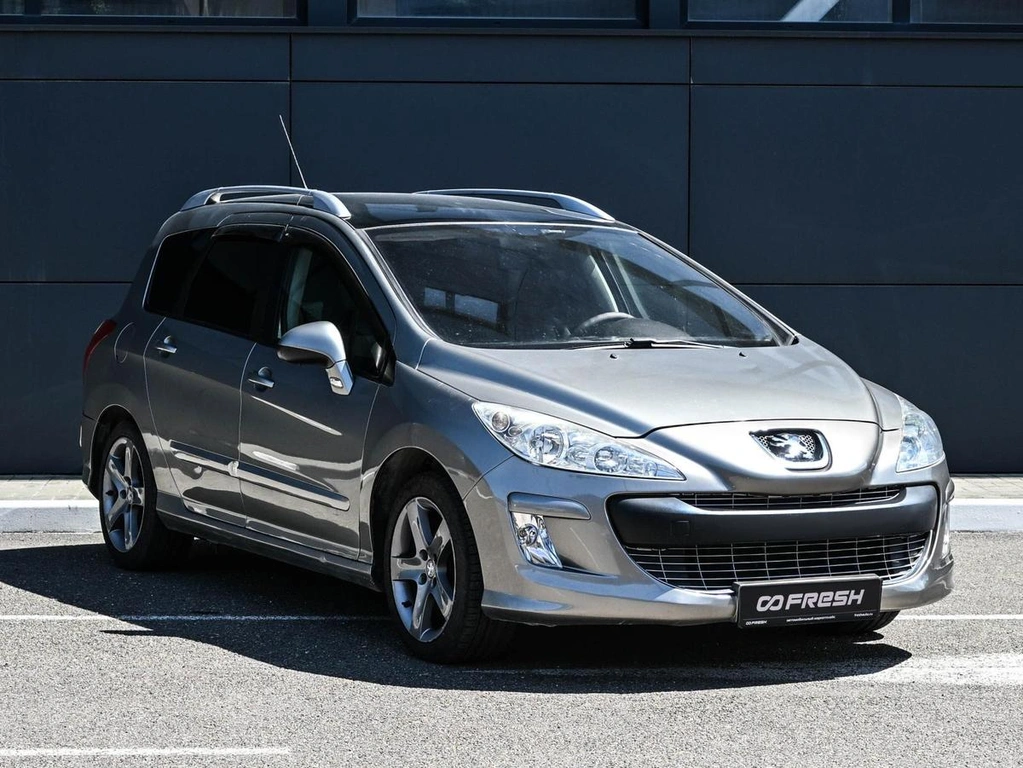 Хетчбэк Peugeot 308 2010 года, 584000 рублей, Кирилловка