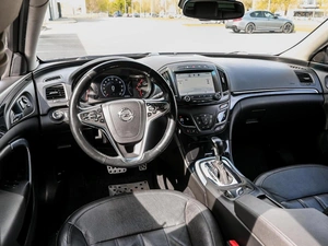 Седан Opel Insignia 2014 года, 1299800 рублей, Волгоград