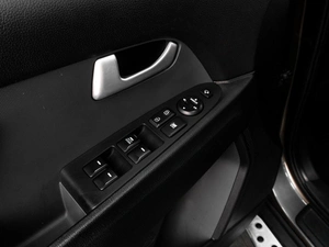 Внедорожник Kia Sportage 2015 года, 1599000 рублей, Тюмень