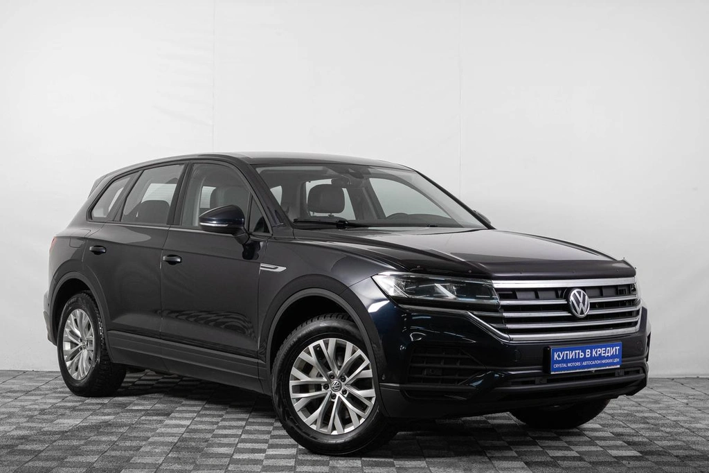 Внедорожник Volkswagen Touareg 2020 года, 4369000 рублей, Кемерово