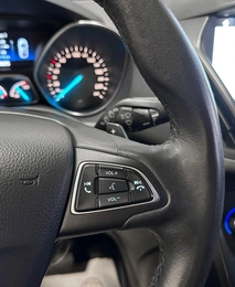 Внедорожник Ford Kuga 2018 года, 1597000 рублей, Красноярск