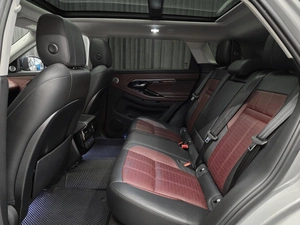Внедорожник Land Rover Range Rover Evoque 2021 года, 4700000 рублей, Красноярск