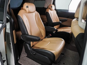 Минивэн Kia Carnival 2021 года, 4135000 рублей, Воронеж