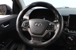 Седан Hyundai Solaris 2020 года, 1399000 рублей, Новосибирск