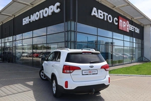 Внедорожник Kia Sorento 2016 года, 1990000 рублей, Мирное