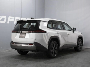 Внедорожник Toyota RAV4 2026 года, 4600000 рублей, Омск
