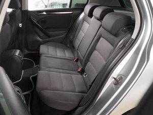 Хетчбэк Volkswagen Golf 2010 года, 979000 рублей, Воронеж