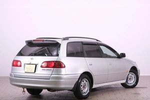 Универсал Toyota Caldina 1999 года, 479000 рублей, Омск