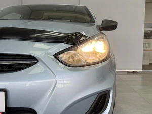 Седан Hyundai Solaris 2013 года, 800000 рублей, Красноярск