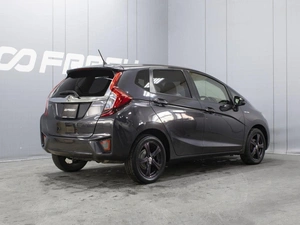 Хетчбэк Honda Fit 2016 года, 1250000 рублей, Омск