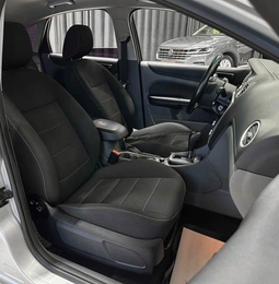Хетчбэк Ford Focus 2010 года, 667000 рублей, Красноярск