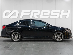 Седан Toyota Camry 2013 года, 1799000 рублей, Сургут