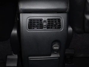 Внедорожник Infiniti QX70 2013 года, 2949000 рублей, Санкт-Петербург