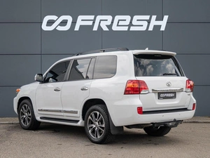 Внедорожник Toyota Land Cruiser 2013 года, 3620000 рублей, Краснодар