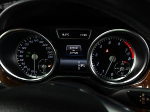 Внедорожник Mercedes-benz M-класс 2014 года, 2449000 рублей, Тюмень