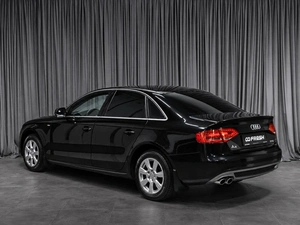 Седан Audi A4 2010 года, 969000 рублей, Тюмень