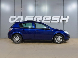 Хетчбэк Opel Astra 2011 года, 499000 рублей, Воронеж